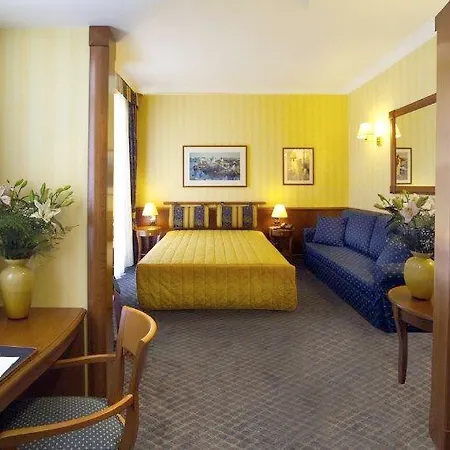 酒店 Aretusa Palace 4*