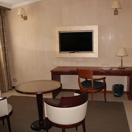 酒店 Aretusa Palace 4*