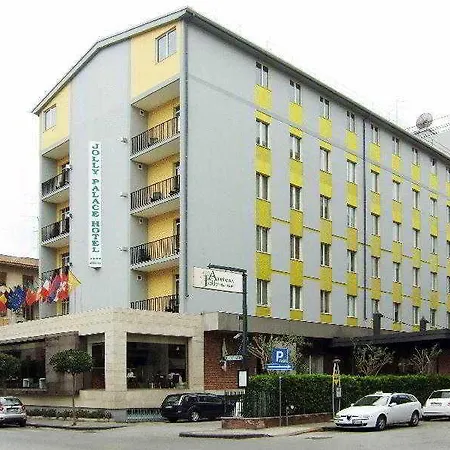 酒店 Aretusa Palace 4*