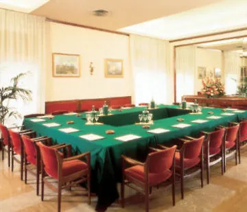 Aretusa Palace